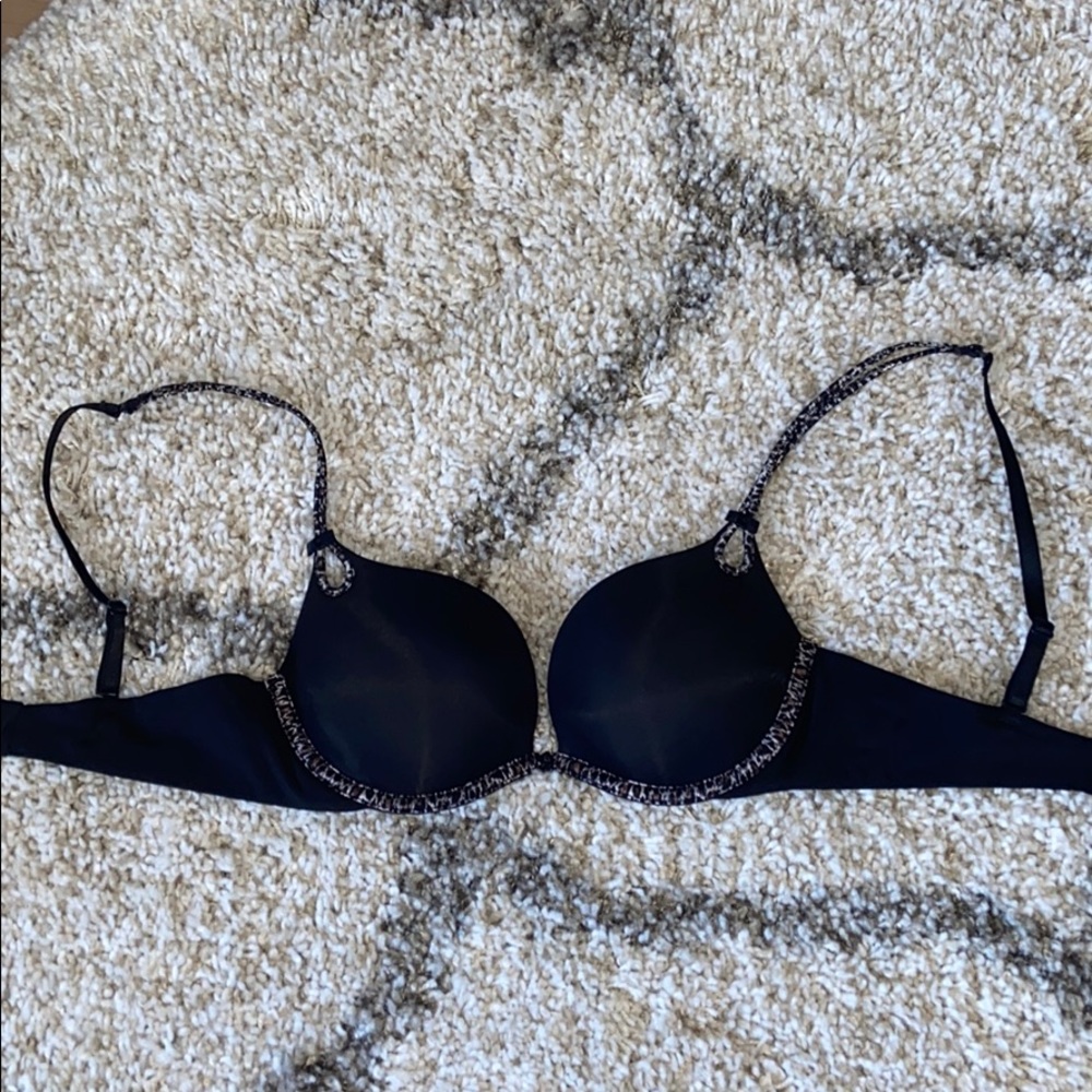Victoria Secret black push up bra